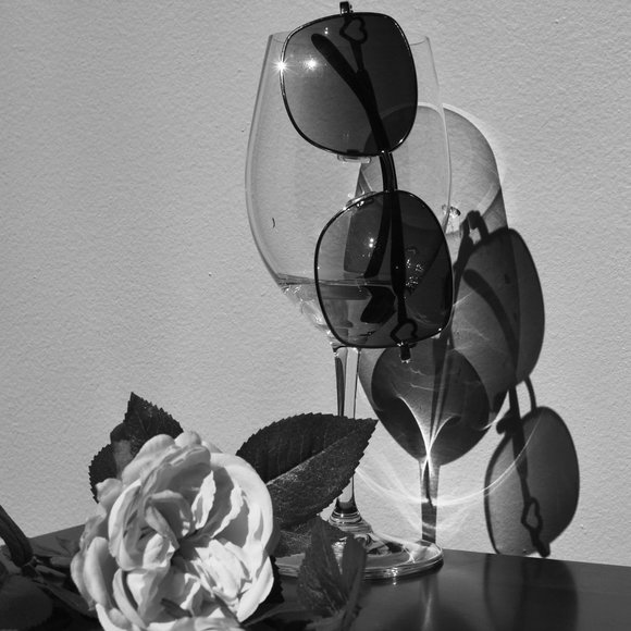 Meet your Posher - Picture 1 of 2